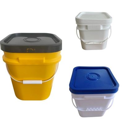 Contenitore di plastica quadrata con accessori secchioni Capo e maniglia Capacità 20 litri