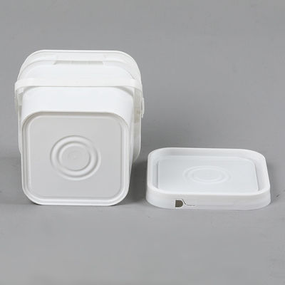 Alimenti per animali domestici 5L 6L 8L 10L secchio di plastica quadrato con coperchio riciclabile