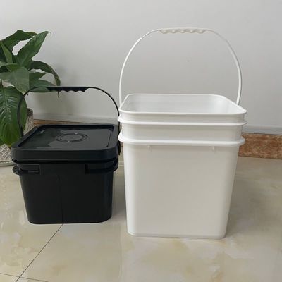 Scafo di plastica quadrata con coperchio durevole e soluzione di stoccaggio