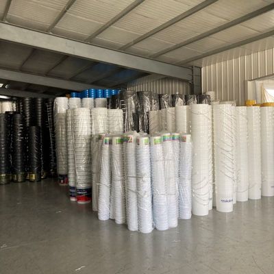 Botti di plastica quadrata in polipropilene/HDPE con coperchio e maniglia per stampa a colori personalizzata