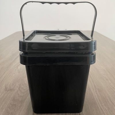 10,0 a 2,5 mm di spessore Alimenti per animali duraturi Snack Bottile quadrato Contenitore di plastica Bottile
