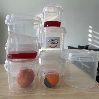 Contenitore quadrato trasparente di plastica per contenitori alimentari con spessore compreso tra 1,0 e 2,5 mm