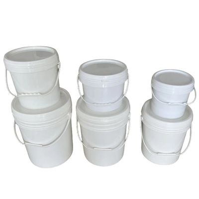 Bottile di plastica personalizzato con maniglia di metallo e coperchio sigillato in colore blu