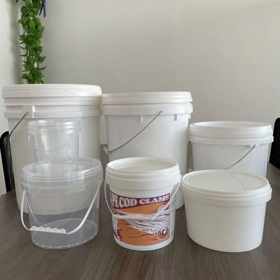 Soluzione per contenitori per salsa in polipropilene nero PP versatile