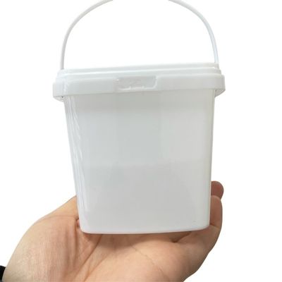 500 ml contenitore di salsa cibo sicuro secchio di plastica quadrato con facile apertura e stampa IML