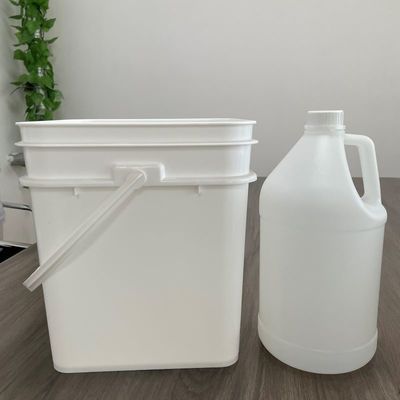 Scafo di plastica quadrato da 2 galloni per una soluzione di stoccaggio facile e conveniente