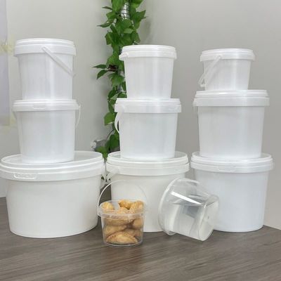 Botti di plastica rotondi La soluzione durevole e di stoccaggio per le vostre esigenze aziendali